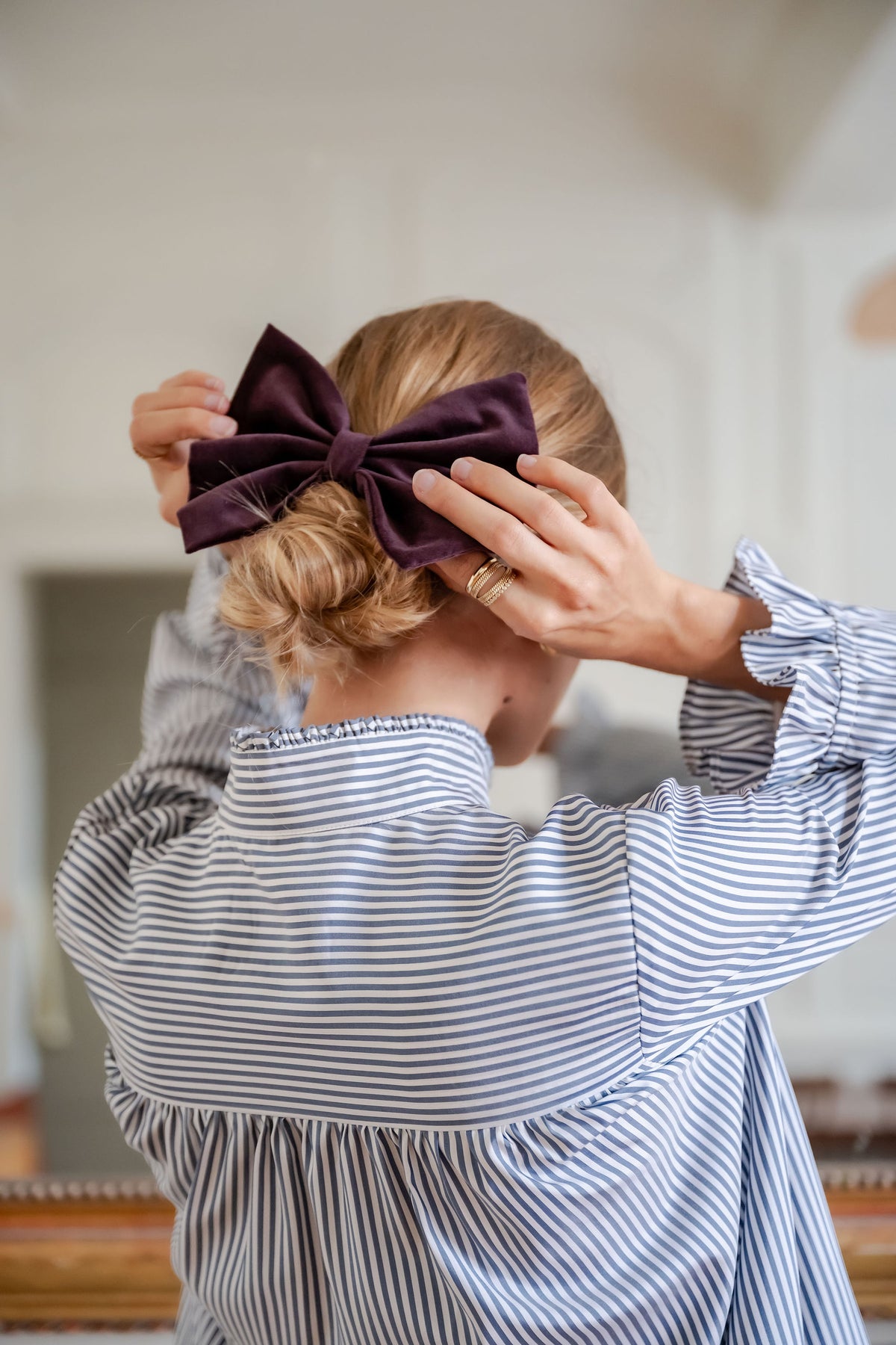Barrette bow